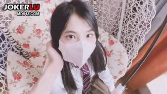  借住表妹家趁机内射