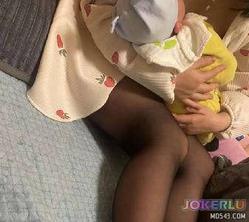  半夜偷溜进嫂子房间狂操嫂子