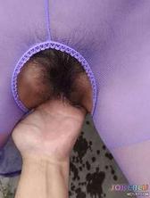  从野外一直操到车里嫂子的骚逼这下又被我操翻了